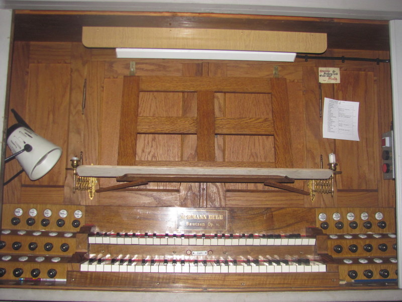 Manuale und Register unserer Orgel